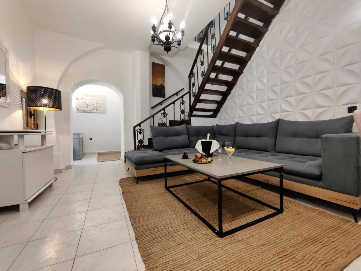 A Unique 3-4 Bedrooms House In Old Town Holiday home Rhodes City